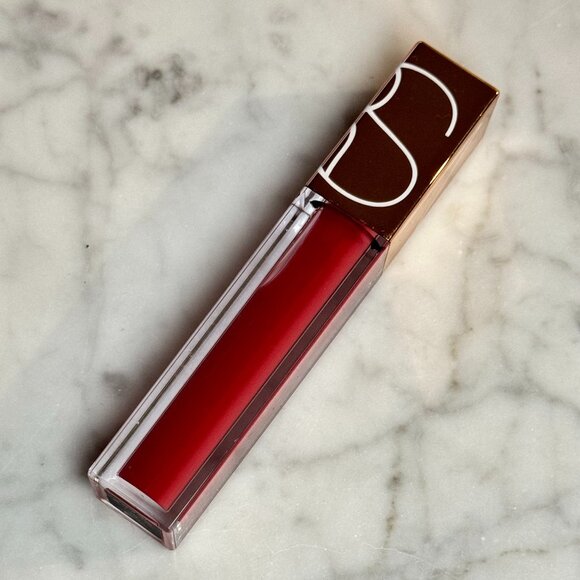 NARS Afterglow Sheer Hydrating Lip Oil | 507 Twirl (rose pink) - Picture 2 of 5